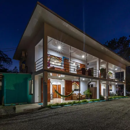 Villas Mapache Del Caribe Puerto Viejo de Talamanca Exterior photo